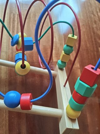 Juguetes educativos de madera