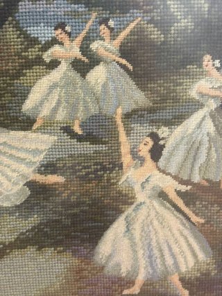 CUADRO BORDADO PETIT POINT
