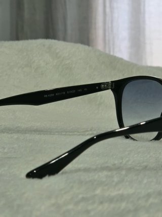 Gafas Ray-Ban RB4259f 601/19 Negro/Azul