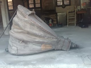 Fuelle de herrero antiguo