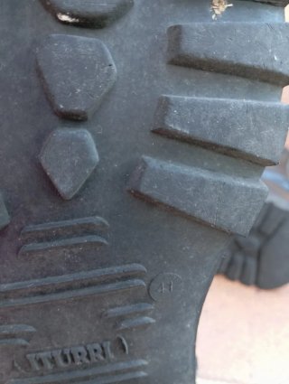 Botas militares negras