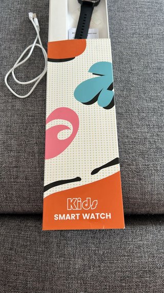 Reloj Smartwatch Negro y Plateado