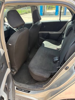 Toyota Yaris 2006