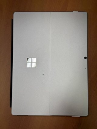 Surface PRO 8