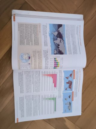 Geografía e Historia, 3 secundaria. Revuela