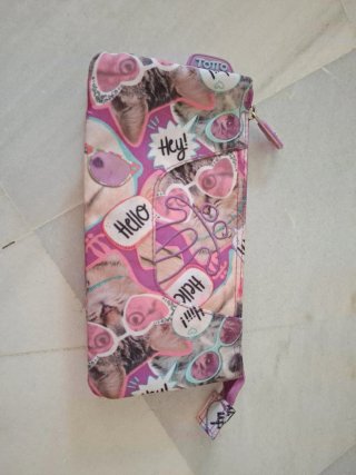 Mochila con ruedas y estuche Totto original
