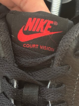 Zapatillas Nike Negras y Rojas