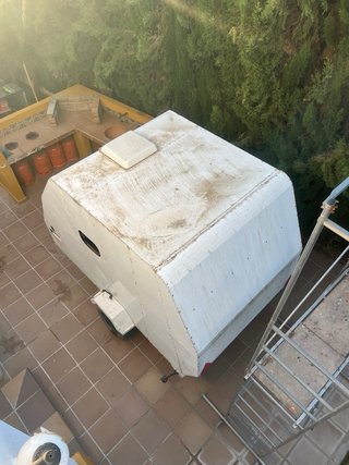 Remolque moto cerrado 750kg | Minicaravana Camper