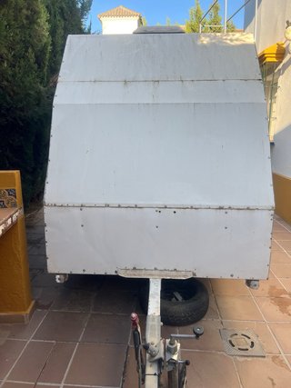 Remolque moto cerrado 750kg | Minicaravana Camper