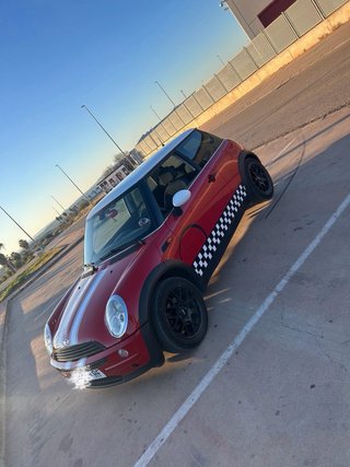 MINI one 2004
