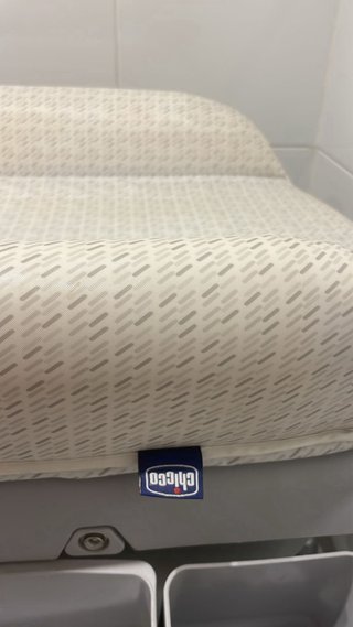 Bañera cambiador bebé - Chicco Cuddle & Bubble
