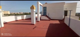 ALQUILER DE APARTAMENTO.