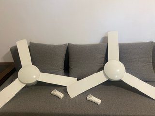 2 Ventiladores de Techo Blancos
