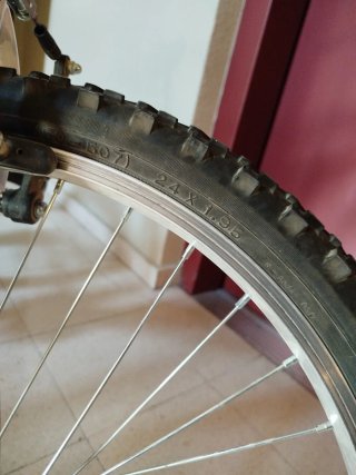 Bicicleta de 24 pulgadas Montaña/ciudad