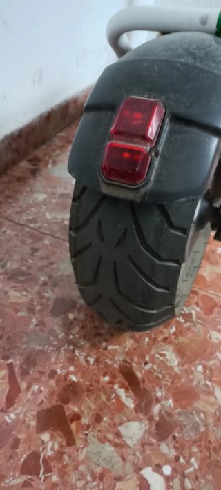 Patinete Cecotec Bongo Serie Z