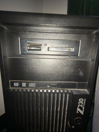 Ordenadores sobremesa. HP Z30 Workstation. Lote