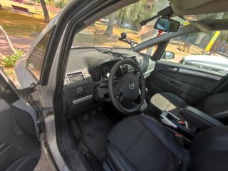 Opel Zafira 2008