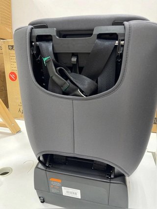 Britax  romer Silla Coche evolvafix , con isofix,