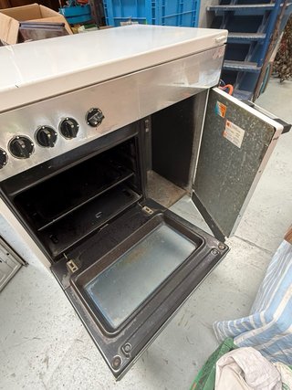 Cocina de gas 4 fuegos
