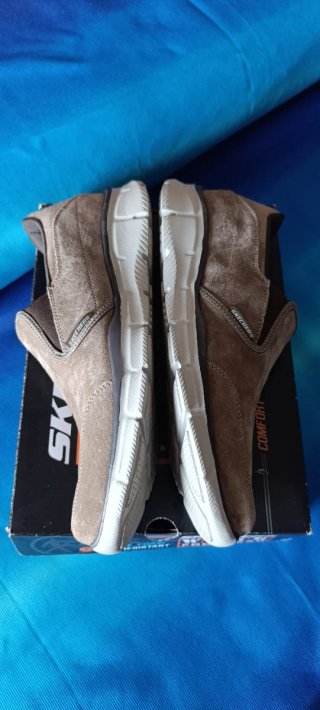 Zapatos Skechers Ante Marrón/Gris
