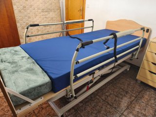 Cama Articulada Eléctrica Hospitalaria