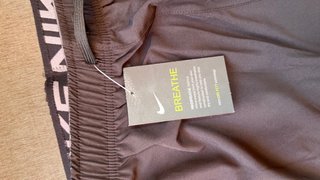 Conjunto Nike Miller Camiseta y Pantalón Negro