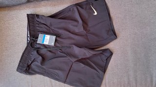 Conjunto Nike Miller Camiseta y Pantalón Negro