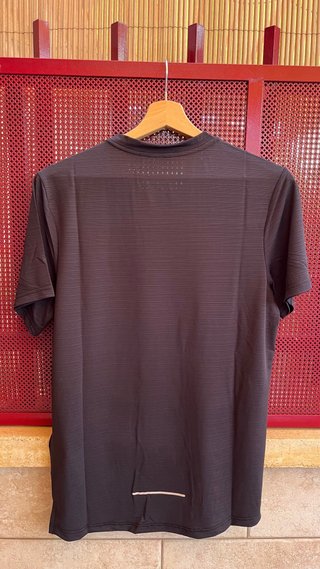 Conjunto Nike Miller Camiseta y Pantalón Negro