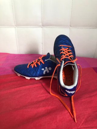 Botas de fútbol Kipsta Talla 34
