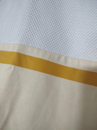 Camiseta Givenchy Beige y Blanca Talla XL