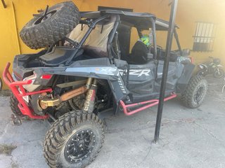 Buggy Polaris RZR XP 1000 4 Plazas