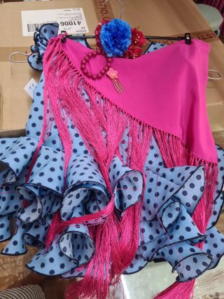 Traje Flamenca Volantes Lunares