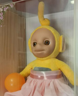 Peluche teletubbies lala niños disney barbie 90s