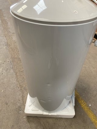 OFERTÓN. Termo eléctrico 100L Nuevo con golpes