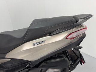 Piaggio MP3 400 hpe 2023