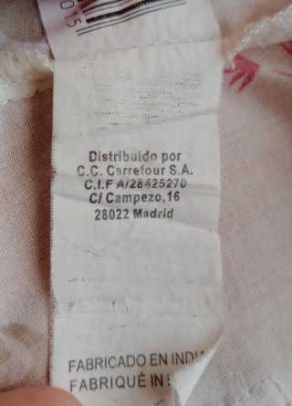 Chaqueta fina con capucha y flores