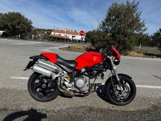 Ducati Monster S2R 800