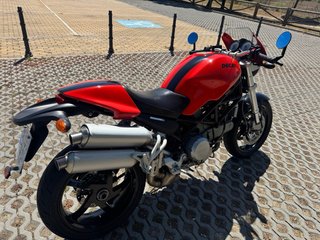 Ducati Monster S2R 800