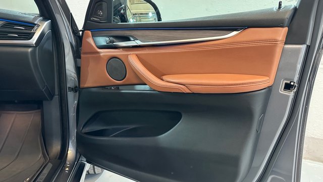 BMW X5 M50D Full
