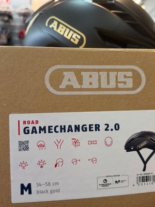 Casco Abus GameChanger 2.0 Negro/Dorado