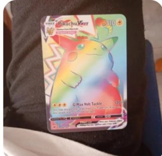 Carta Pokémon Pikachu VMAX Arcoíris