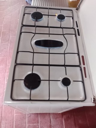Horno de cocina blanco