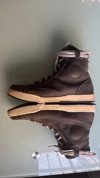 Botas de moto. Forma Talla 42