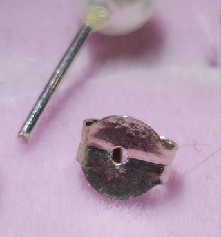 Pendientes de Plata de Ley con Perla Sintética