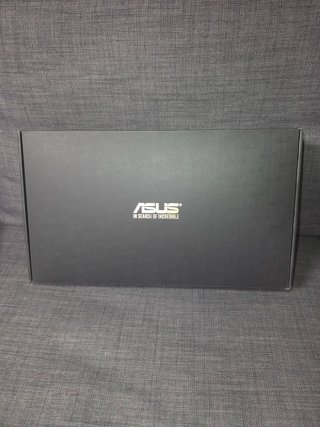 Scheda Video ASUS Dual RTX 5070 OC 12GB