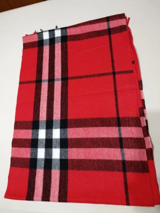 Bufanda Burberry Cuadros Roja y Negra