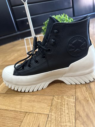 Converse Botas Negras y Blancas