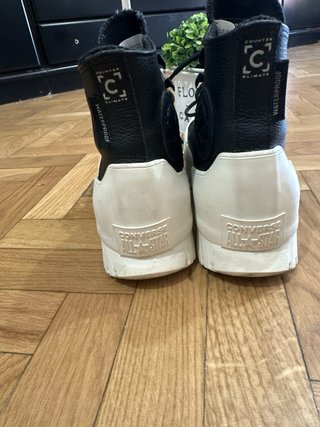 Converse Botas Negras y Blancas