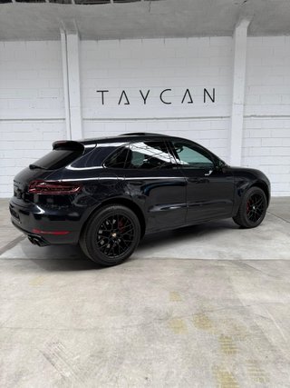 Porsche Macan Turbo