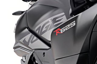 VOGE 625R Negra Nueva | Envío España
